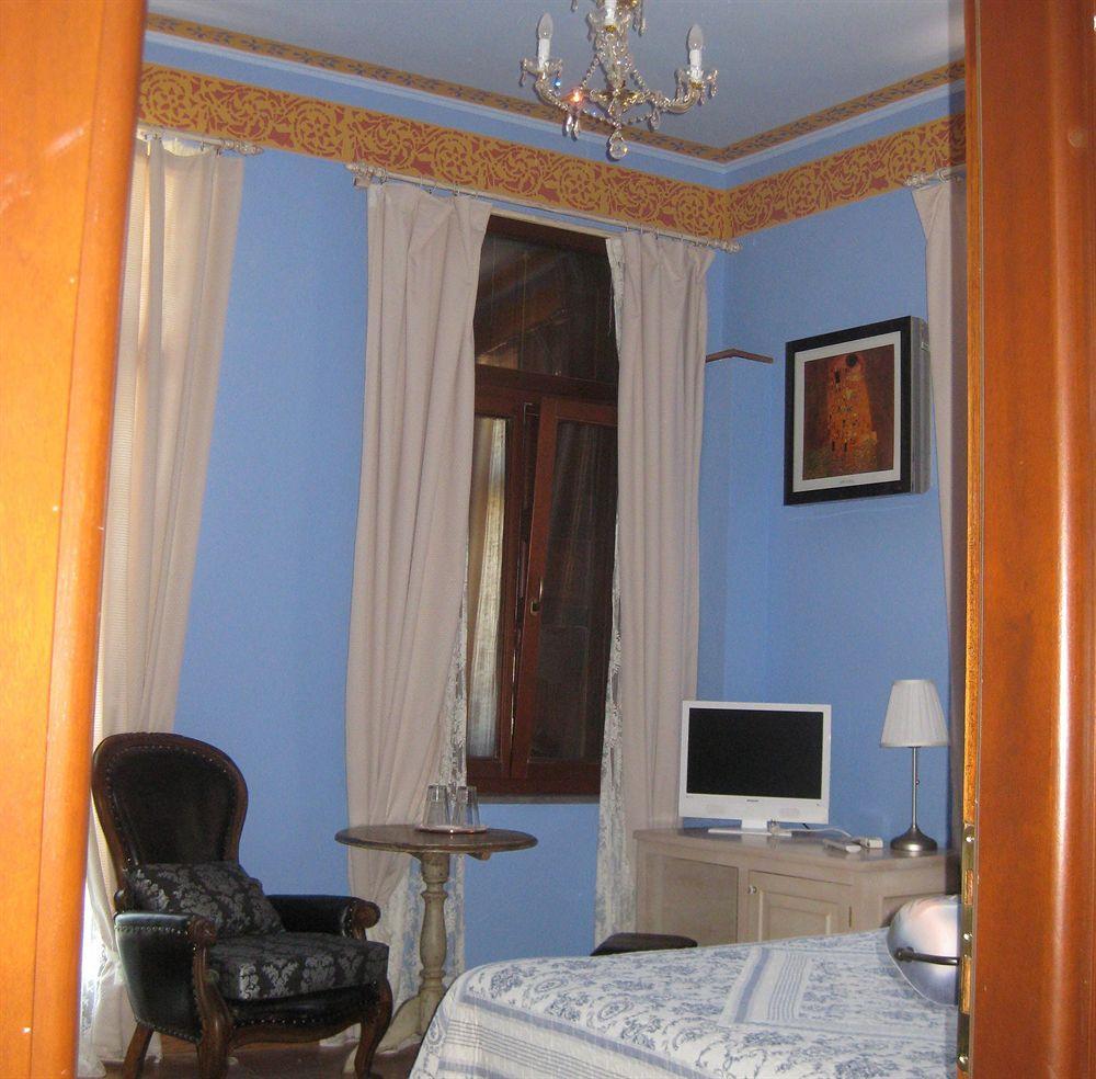 Véssa Traditional Hotel Ianthe חדר תמונה