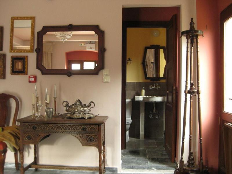 Véssa Traditional Hotel Ianthe מראה חיצוני תמונה