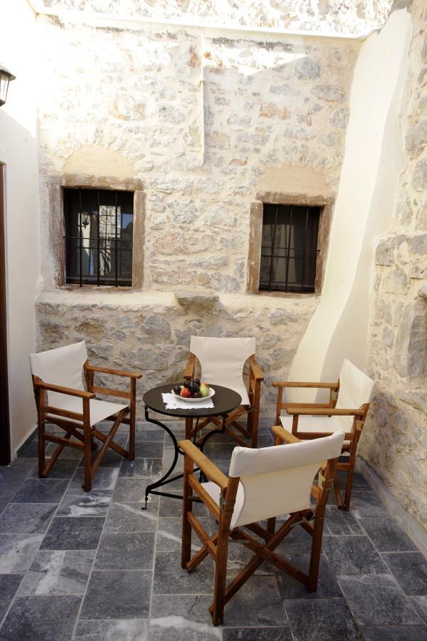 Véssa Traditional Hotel Ianthe מראה חיצוני תמונה